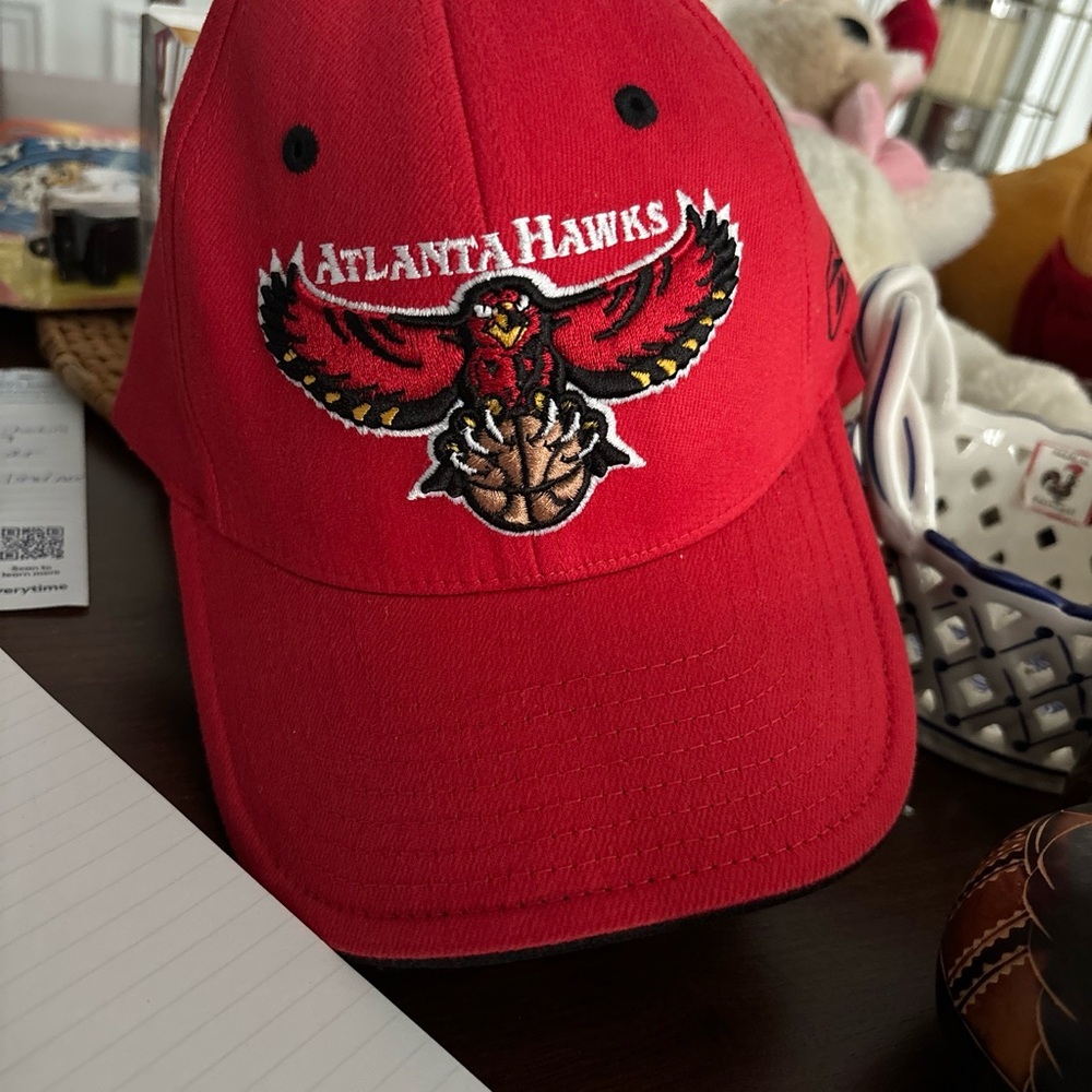 Atlanta hawks baseball hat, brand new with tags